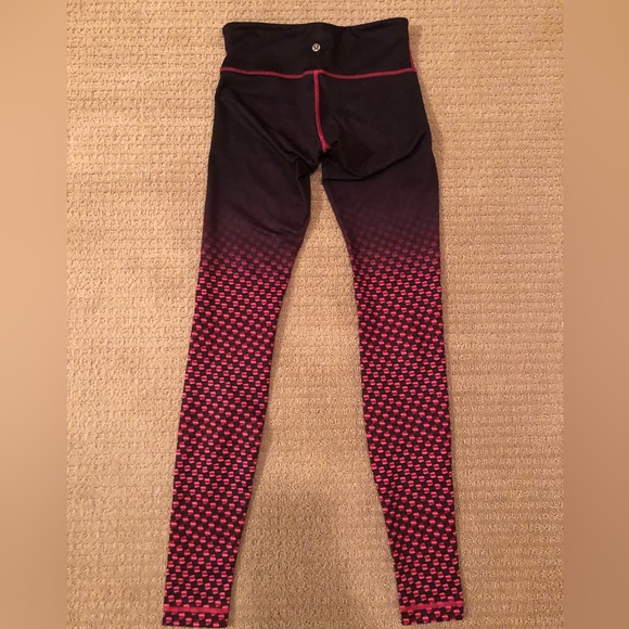 Lululemon Wunder Under 28” Leggings - Picture 2 of 4